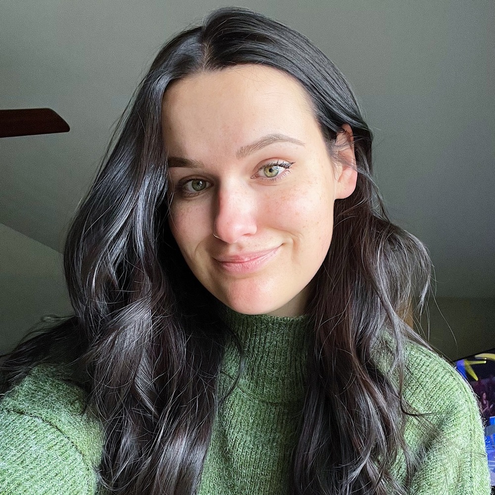 Meet your Posher, Brittney